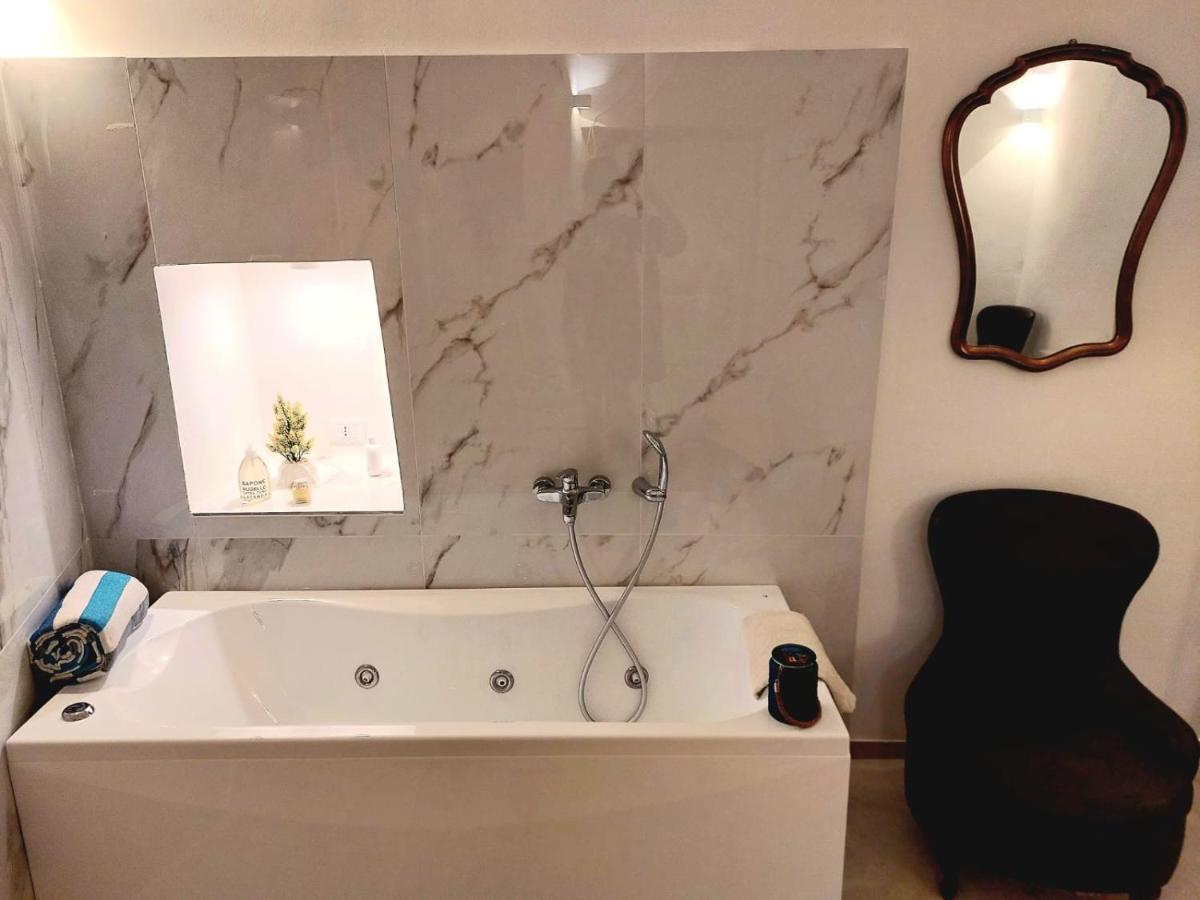Corte Petricore Appartement Taviano  Buitenkant foto