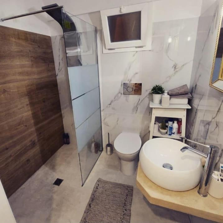Corte Petricore Appartement Taviano  Buitenkant foto
