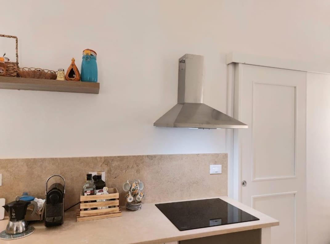 Corte Petricore Appartement Taviano  Buitenkant foto